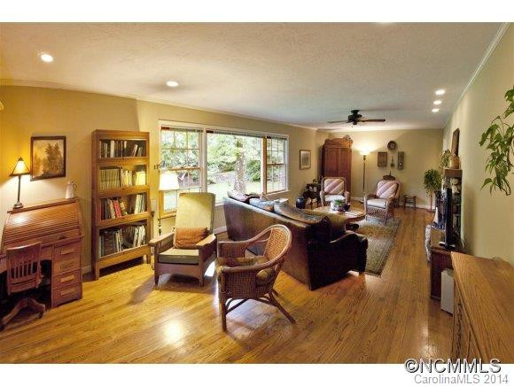 100 Hummingbird Lane - Photo 3