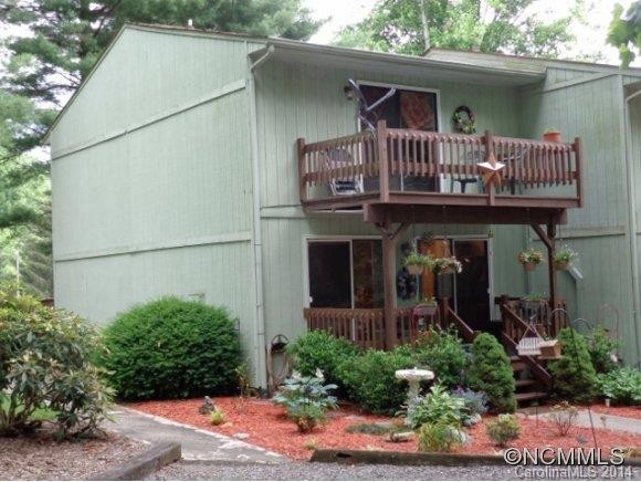 27 Wildflower Lane - Photo 2