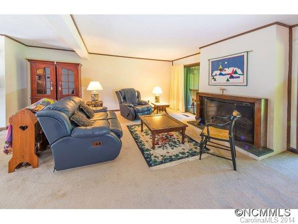 48 Glen Cannon Point, Unit 2C - Photo 4