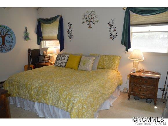 495 Locust Drive - Photo 20