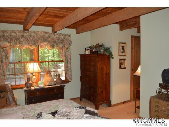 495 Locust Drive - Photo 8