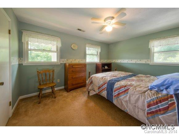 410 Pennsylvania Road - Photo 11