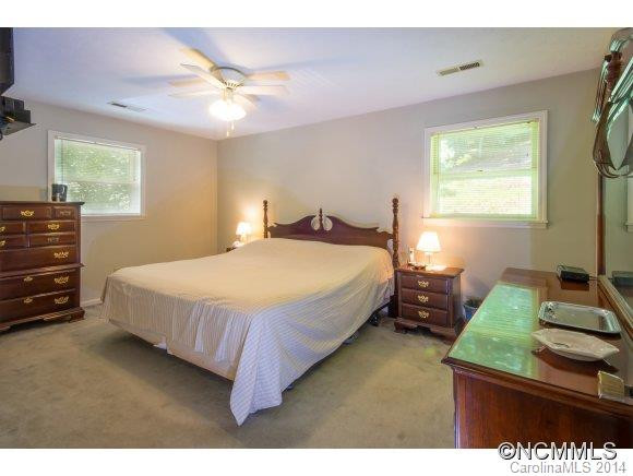 410 Pennsylvania Road - Photo 9
