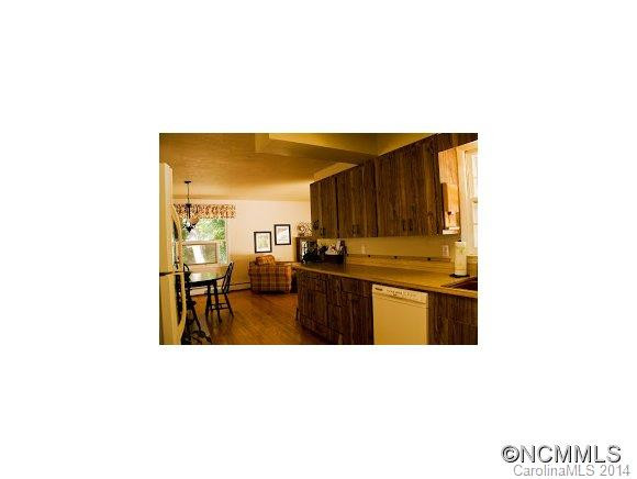 91 Oak Terrace - Photo 8
