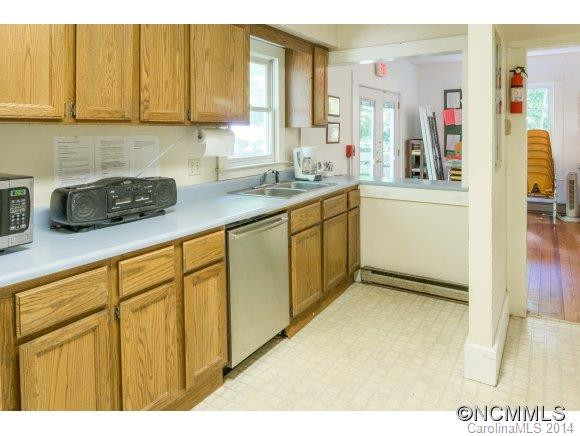 215 Alabama Ter - Photo 16