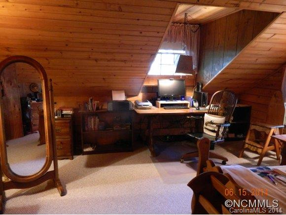 751 Pless Underwood Road - Photo 11