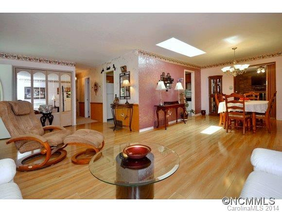 51 Parkview Drive - Photo 5