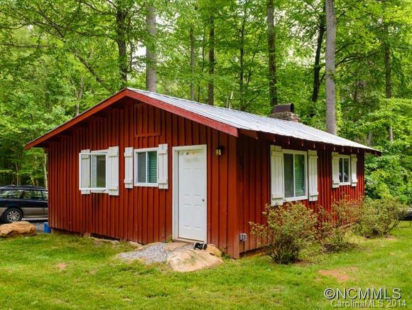 134 Chestnut Creek