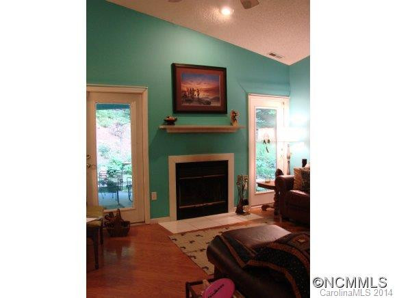 179 Saw Branch Road - Photo 2
