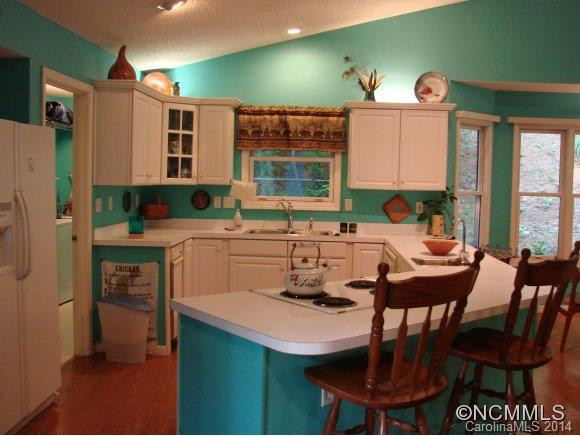179 Saw Branch Road - Photo 4