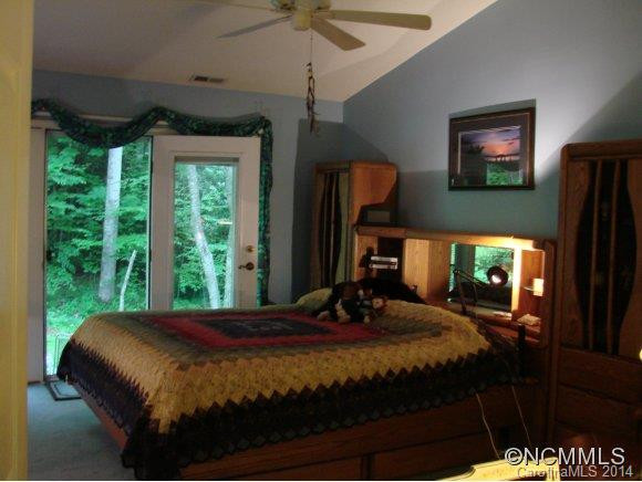 179 Saw Branch Road - Photo 7