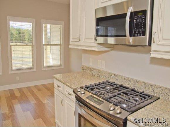 128 WINDSTONE DRIVE - Photo 19