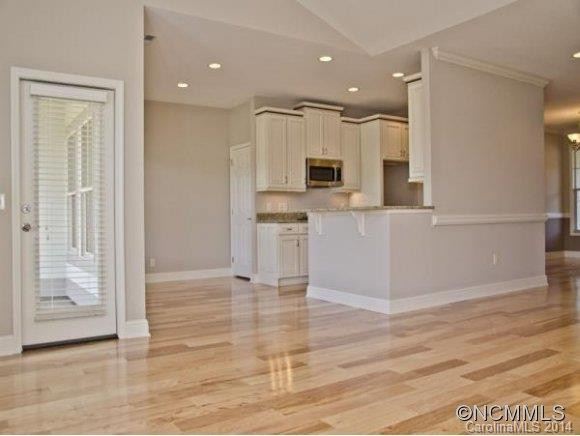 128 WINDSTONE DRIVE - Photo 7