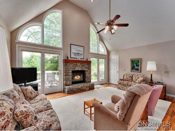 544 Frank Davis Road - Photo 2