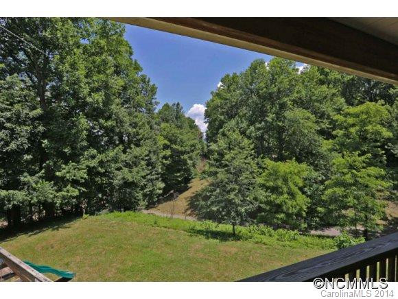 44 Helen Drive - Photo 2