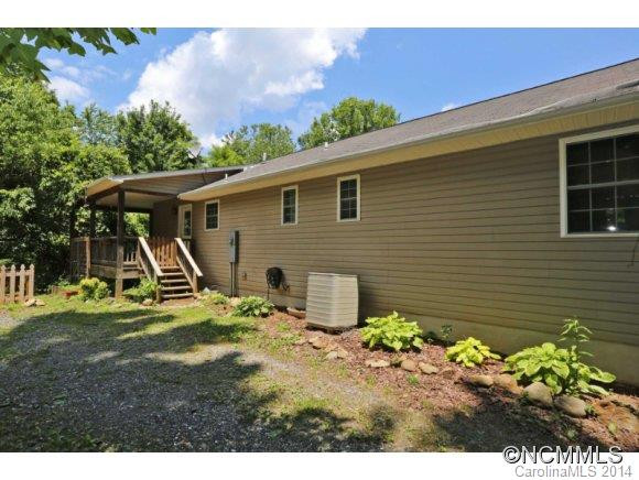 44 Helen Drive - Photo 4