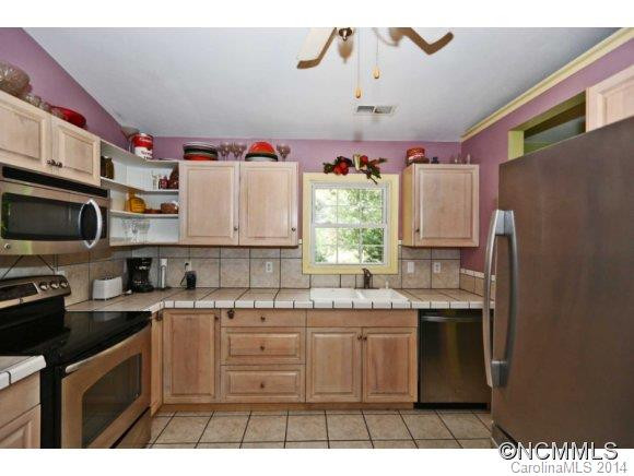 44 Helen Drive - Photo 8