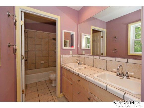 44 Helen Drive - Photo 10