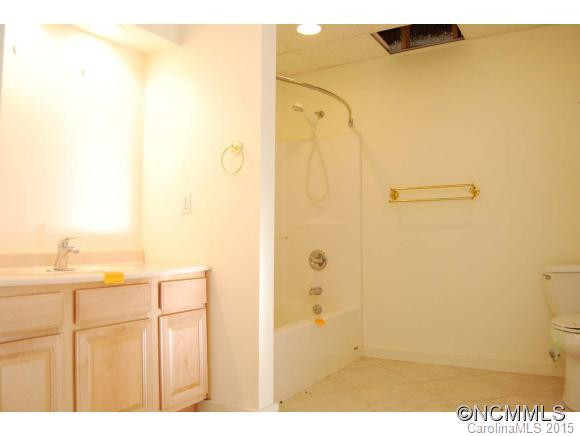 427 Bobcat Trl - Photo 18