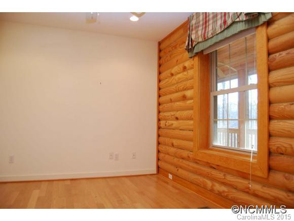 427 Bobcat Trl - Photo 6
