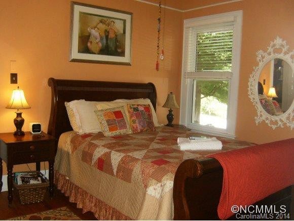 924 5th Avenue W - Photo 13