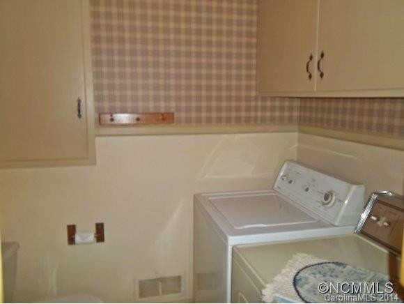 216 Sherwood Lane - Photo 13