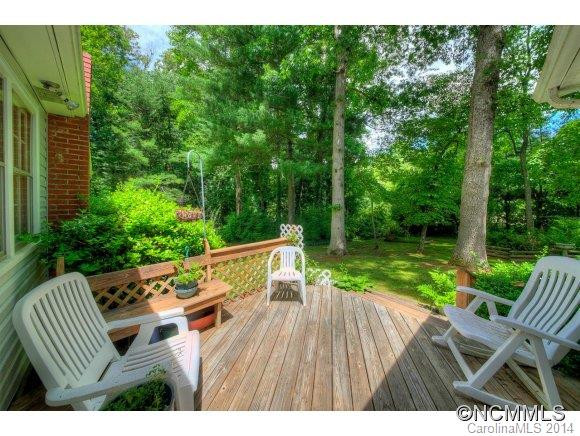 216 Sherwood Lane - Photo 16
