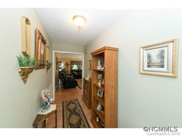 720 Chestnut Trail - Photo 11