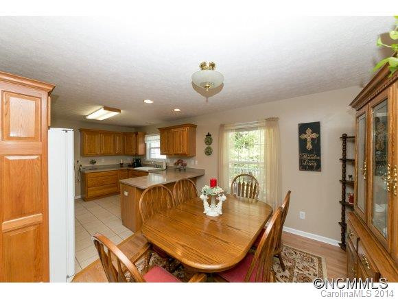 720 Chestnut Trail - Photo 10