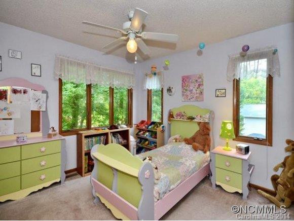 75 HOLLYBROOK DR - Photo 6
