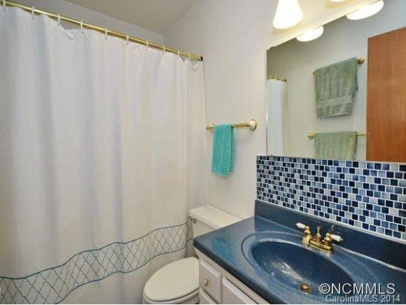 75 HOLLYBROOK DR - Photo 8