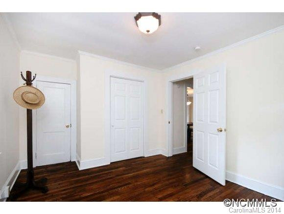 79 Logan Avenue - Photo 12