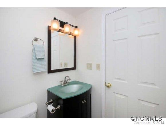 79 Logan Avenue - Photo 21