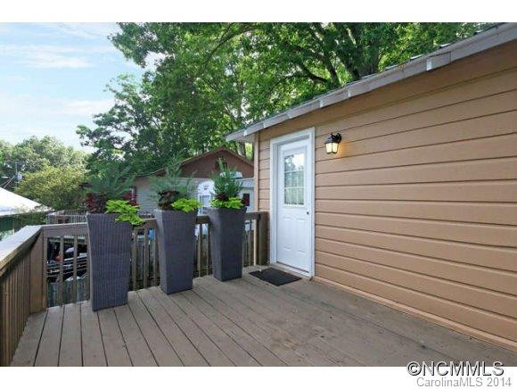 79 Logan Avenue - Photo 22