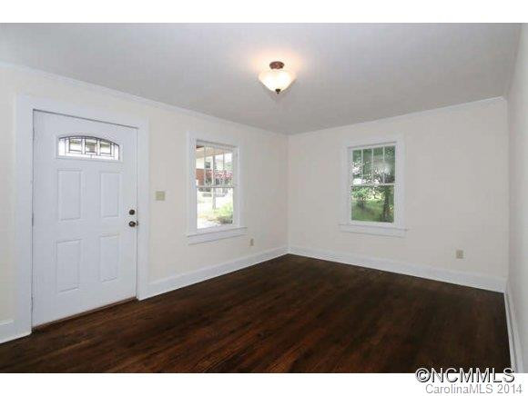 79 Logan Avenue - Photo 4