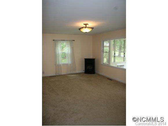 714 Oak Terrace - Photo 9