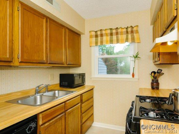 209 Rosscraggon Road, Apt A - Photo 11