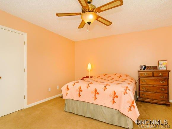 209 Rosscraggon Road, Apt A - Photo 14