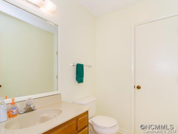 209 Rosscraggon Road, Apt A - Photo 17