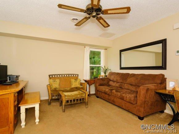 209 Rosscraggon Road, Apt A - Photo 3