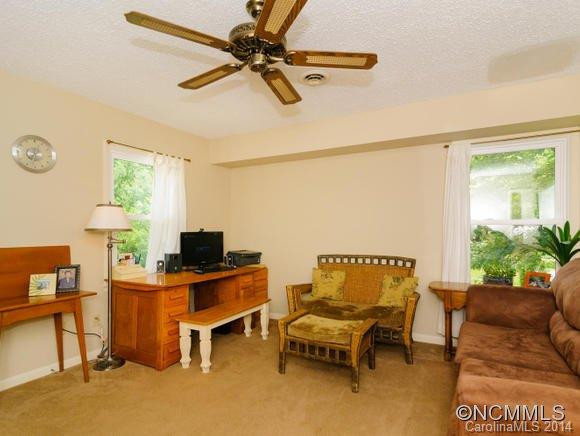 209 Rosscraggon Road, Apt A - Photo 4