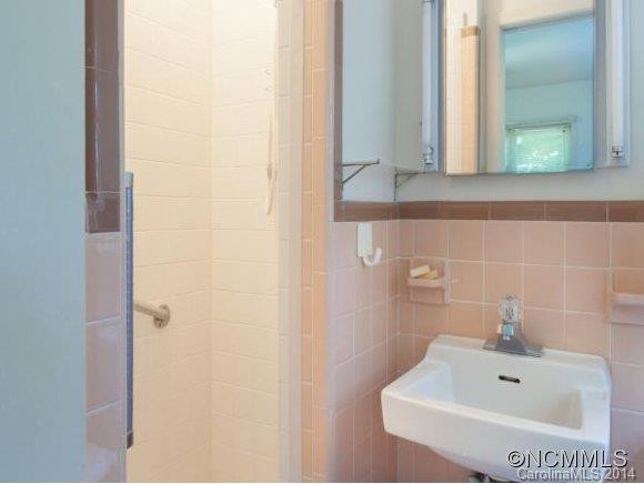 31 PINEHURST RD. - Photo 11