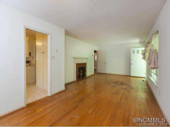 31 PINEHURST RD. - Photo 3