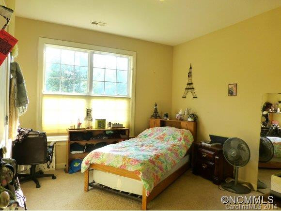 75 North Springs Drive - Photo 11