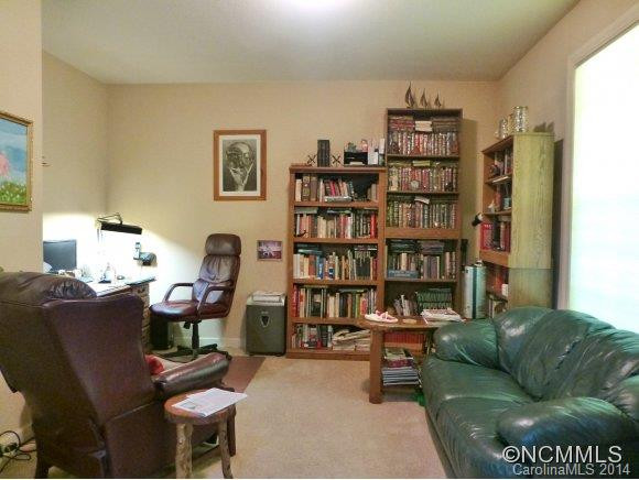 75 North Springs Drive - Photo 8