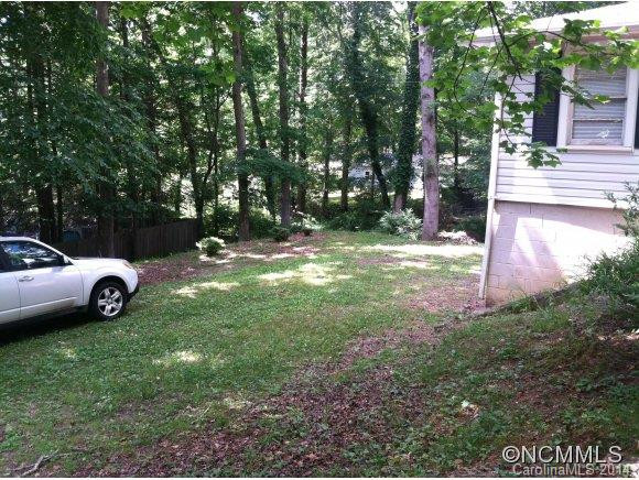 703 Rhododendrum Avenue - Photo 2