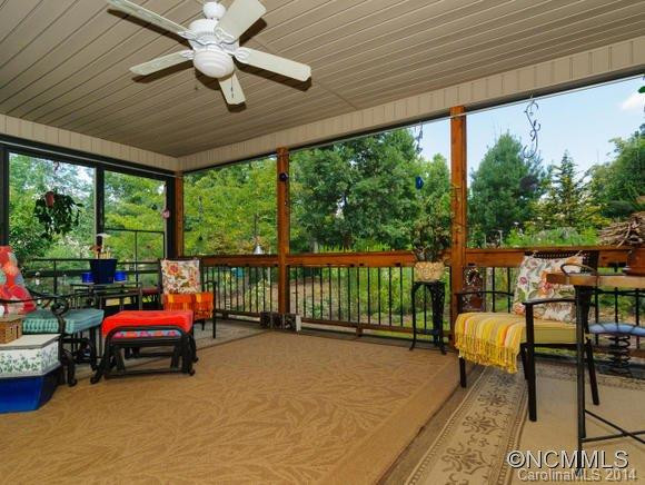 26 Drakes Meadow Lane - Photo 18