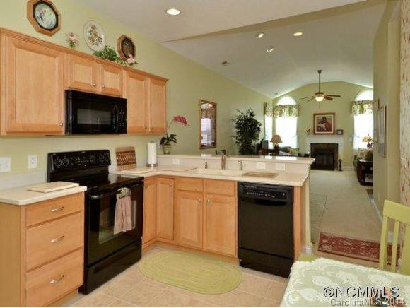 114 Mountain Meadow Circle - Photo 10