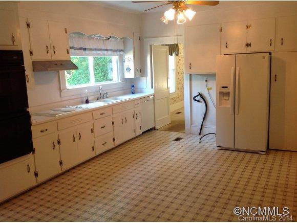 1515 Airport Road - Photo 3