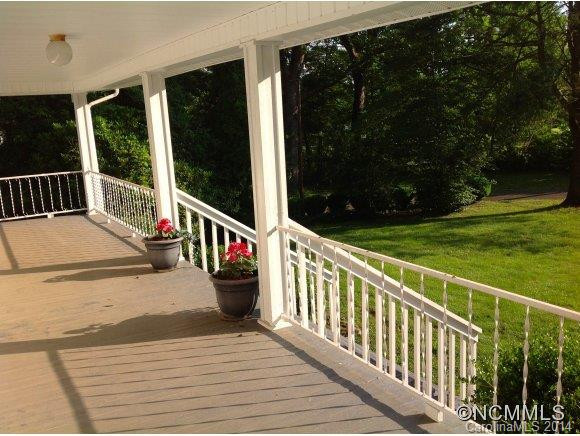 1515 Airport Road - Photo 10